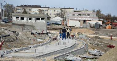 Mangalia, îngenuncheată de un nou "război" - pierderi de milioane de euro. Cine achită nota de plată? - 2