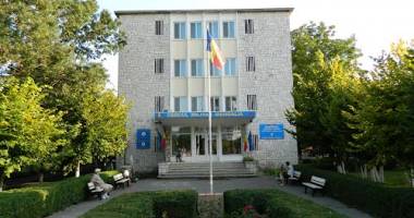 Stire din Eveniment : Povestea "de decembrie" a șefei Cercului Militar Mangalia