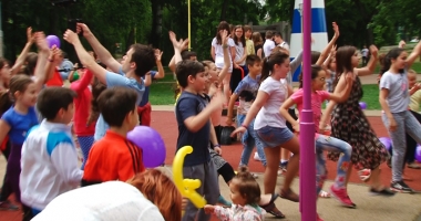Stire din Politică-Administrație : Ce surprize a pregătit Primăria Mangalia  pentru copiii din oraș