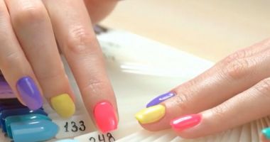 Stire din Actualitate : Manichiura perfectă: Tendinţe şi sfaturi pentru sezonul rece