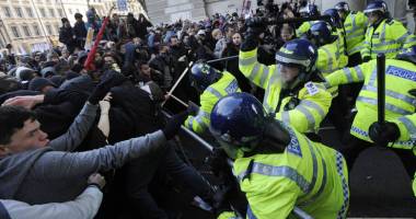 Stire din Actualitate : Manifestații la Londra împotriva politicii de austeritate