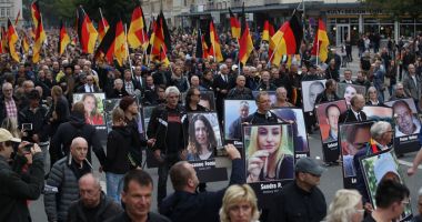 Stire din Actualitate : Manifestații pro și contra imigranților, în Germania