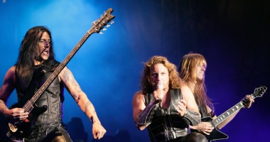 Stire din Monden : Drapelul României, inclus pe coperta noului album al formației Manowar