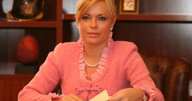Ce reprezentante ale sexului frumos intră în lupta electorală din Constanța - 2