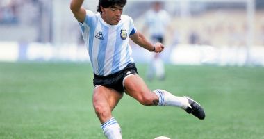 Stire din Sport : Doliu în lumea fotbalului. A murit Diego Maradona