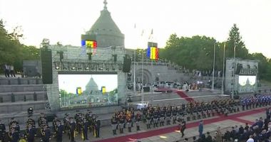 Ceremonie comemorativă la împlinirea a 100 de ani de la desemnarea Ostașului Necunoscut Român, la Mărășești