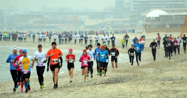 Stire din Sport : Nu mai căuta scuze. Aleargă la Maratonul Nisipului!