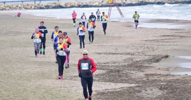 Stire din Sport : S-a dat startul înscrierilor pentru Maratonul Nisipului 2020