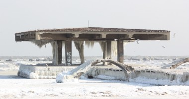 Imagini inedite/ Vezi aici cum arată plaja și digurile din Mamaia - 3