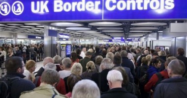 Stire din Actualitate : Lovitură pentru imigranții români din Marea Britanie
