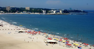 Stire din Social : "Cum să interpretăm natura Mării Negre"