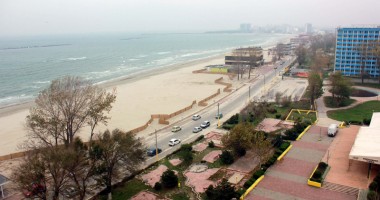 Stire din Social : Marea Neagră renaște. Încep  să se refacă stocurile de pești  și scade poluarea