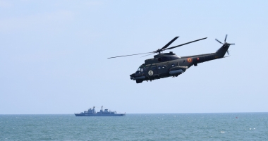 Traficul maritim din Marea Neagra, supravegheat de nave ale Forțelor Navale