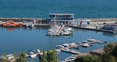 Stire din Economie : Ce acţiuni dedicate industriei HoReCa vor avea loc pe litoral