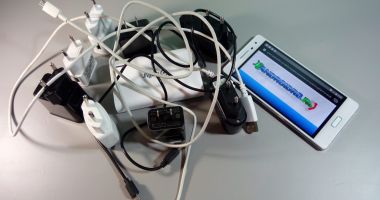 Stire din Economie : Mare minune! Vom avea un încărcător unic pentru toate aparatele electronice