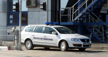 Stire din Eveniment : Marfă contrafăcută, găsită în port