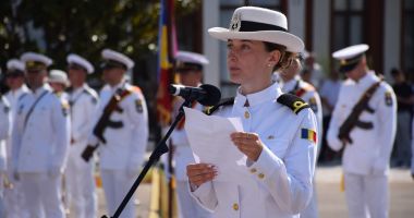 Șefa de promoție a Academiei „Mircea cel Bătrân” și-a transformat pasiunea în carieră militară