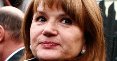 Stire din Politică-Administrație : Cum a petrecut Traian Băsescu de ziua soției sale