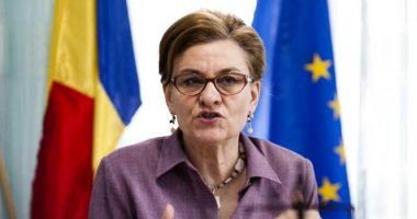 Stire din Politică-Administrație : Cum a țipat Grapini la Donald Tusk,în plenul PE. Reacția fostului președinte al Consiliului European