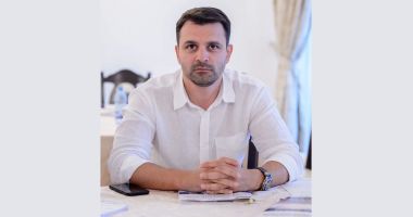 Stire din Politică-Administrație : Deputatul Marian Cruşoveanu: „Poliţiştii locali vor fi dotaţi cu tehnică de înregistrare audio-video de tip Bodycam”