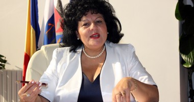 Stire din Social : Botez social, la Cumpăna