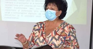 Stire din Politică-Administrație : "Când oamenii au probleme reale, nu mai contează culoarea politică"