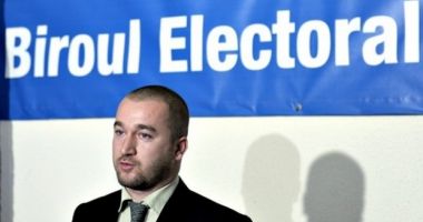 Stire din Politică-Administrație : Marian Muhuleț, susținut de PNL, PMP și USR pentru șefia AEP