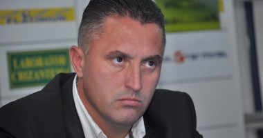 Stire din Sport : Fotbal, FC Farul / Marian Pană cere mai multă eficiență în fața porții