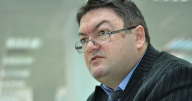 Stire din Politică-Administrație : Mișcarea Populară se transformă în partid