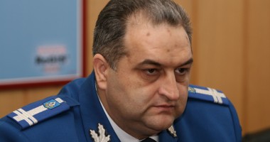Stire din Eveniment : Șeful jandarmilor din Constanța, colonelul Marian Ureche, s-a pensionat