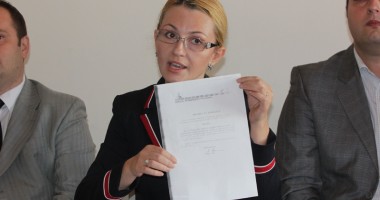 Stire din Politică-Administrație : Deputatul Maria Stavrositu a demisionat din PDL
