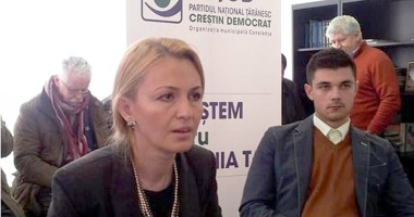 Stire din Politică-Administrație : Maria Stavrositu vrea să reconstruiască PNȚCD-ul în Constanța