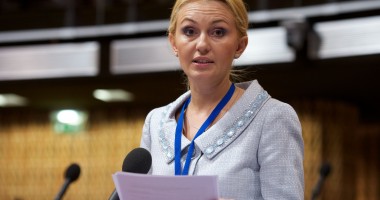 Stire din Politică-Administrație : "Trebuie să facem tot ce ne stă în putință pentru a salva Cazinoul"