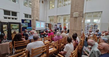 Stire din Cultură-Educație : Doi „Marinari scriitori și scriitori marinari”, în dialog la Biblioteca Județeană