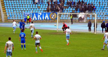 Stire din Sport : FC Farul joacă meciul cu SC Bacău în nocturnă
