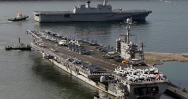 Stire din Actualitate : 200 de marinari au fost mutați după un val de sinucideri