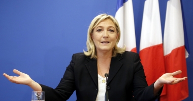 Stire din Actualitate : Marine Le Pen, favorită la președinția Franței:  "Dacă Trump este posibil, atunci orice este posibil"