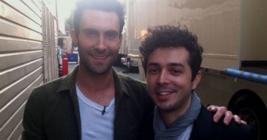 Stire din Monden : Trupa Maroon5 a înregistrat o piesă compusă de Marius Moga