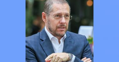 Klintensiv®, cu cele mai vândute produse în spitale în 2020, lansează un brand nou de dezinfectanți pentru consumatorul casnic. KlinAll® este singurul brand românesc din retail cu expertiză medicală și profesională - 2