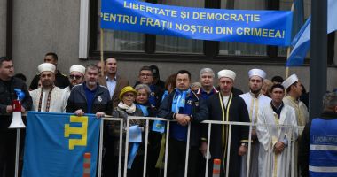 1.500 de tătari, prezenți la marșul comemorativ organizat de UDTTMR la 80 de ani de la Surghiunul din 18 mai 1944 - 2