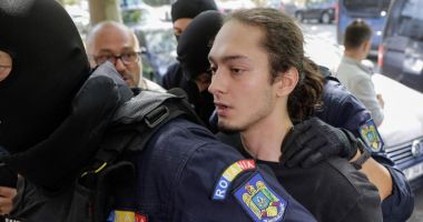 Stire din Eveniment : Se extinde ancheta în cazul lui Rareș, mort de supradoză în casa dealerului Maru