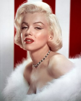 Stire din Monden : Marilyn Monroe a colaborat cu KGB-ul