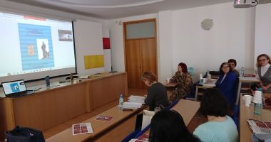Stire din Cultură-Educație : Masă rotundă dedicată zilei de naștere a poetului Publius Ovidius Naso