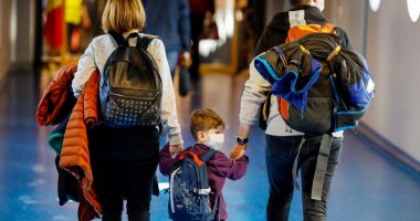 Stire din Eveniment : Noua listă a țărilor din zona verde de coronavirus. Cei care vin în România nu vor sta în carantină