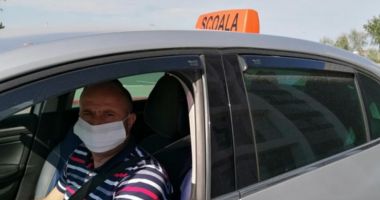 Stire din Actualitate : De luni, certificatul verde  e obligatoriu la obținerea permisului de conducere și la înmatriculări
