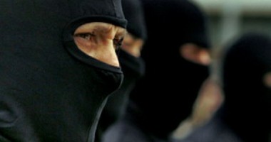 Stire din Eveniment : Prețul atentatului cu bombă de la Piatra Neamț: 15.000 DE EURO