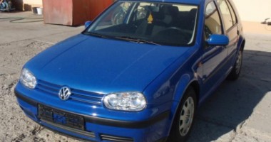 Stire din Eveniment : VW Golf neînmatriculat, depistat la Negru Vodă