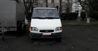 Autoutilitară furată din Italia, descoperită de polițiștii constănțeni la Lumina
