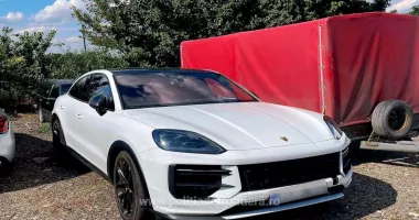 Mașină de lux, căutată în Cehia, depistată la frontiera României