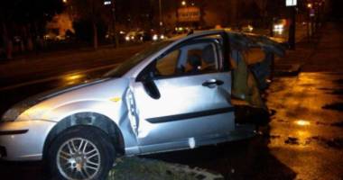 Stire din Eveniment : ACCIDENT RUTIER CUMPLIT! TREI MORȚI ȘI ALȚI RĂNIȚI